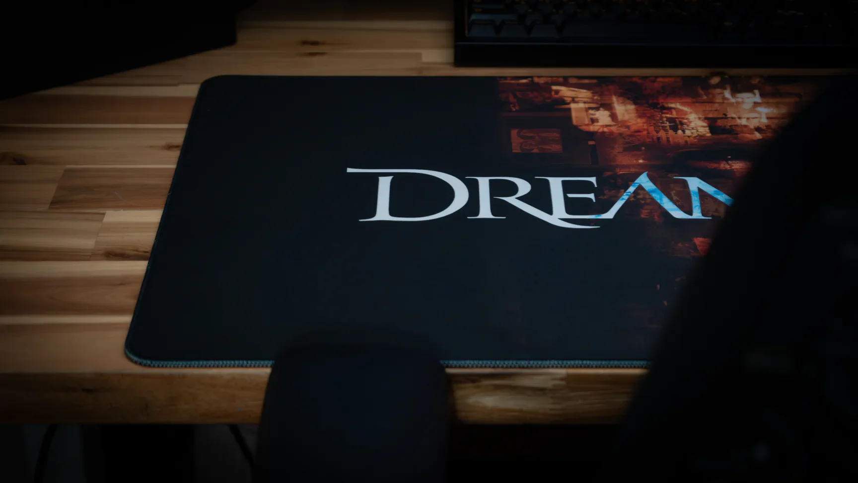 Metropolis Desk Mat - Image 4